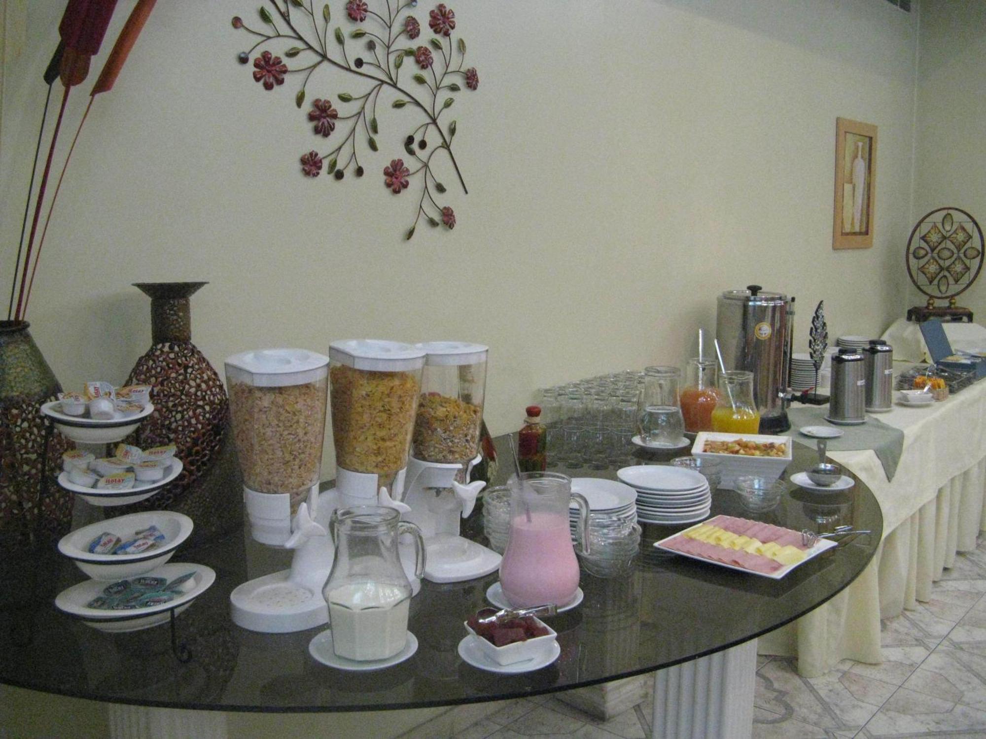 ميندوزا Altezza Apart Suites المظهر الخارجي الصورة
