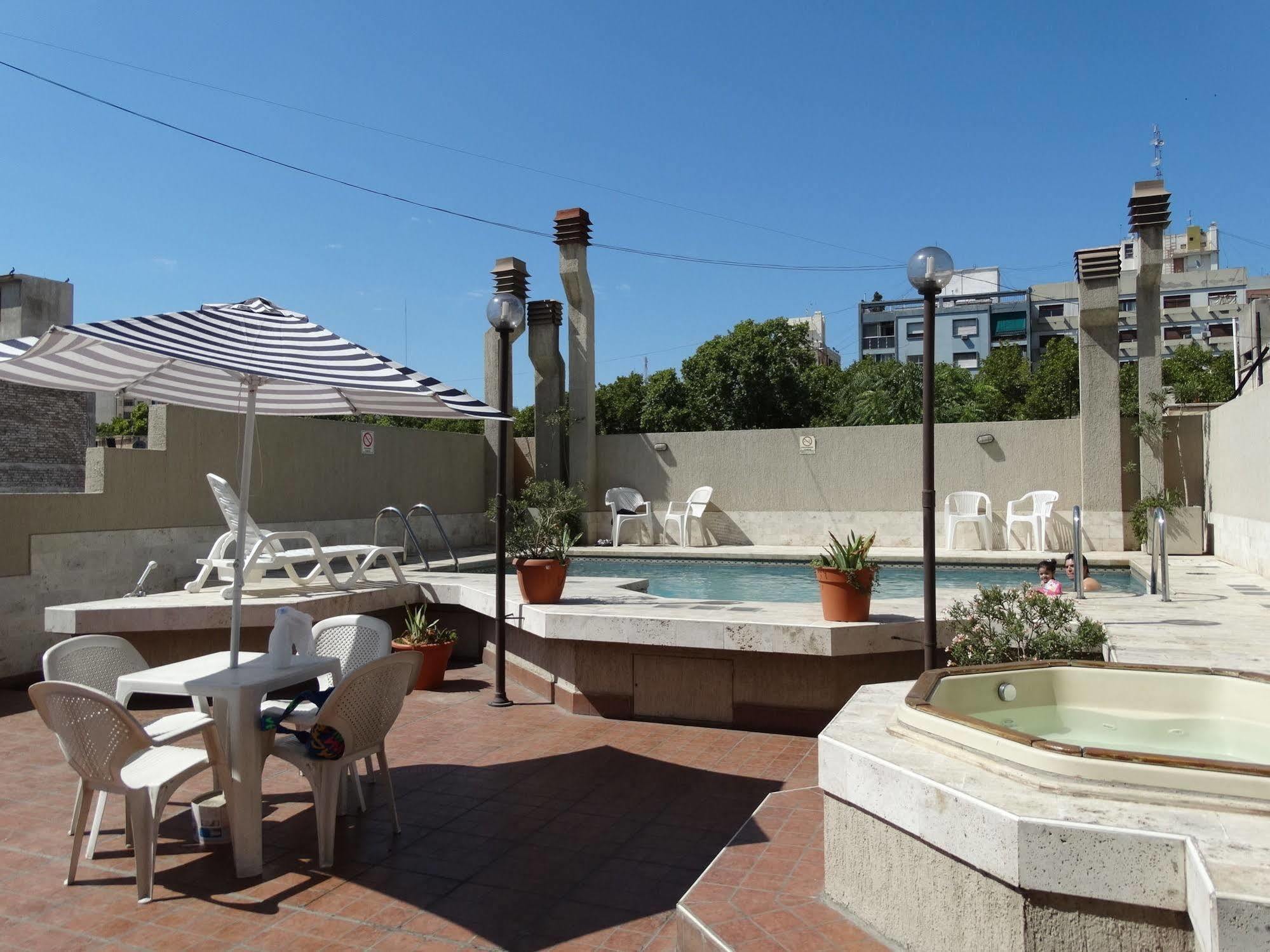 ميندوزا Altezza Apart Suites المظهر الخارجي الصورة