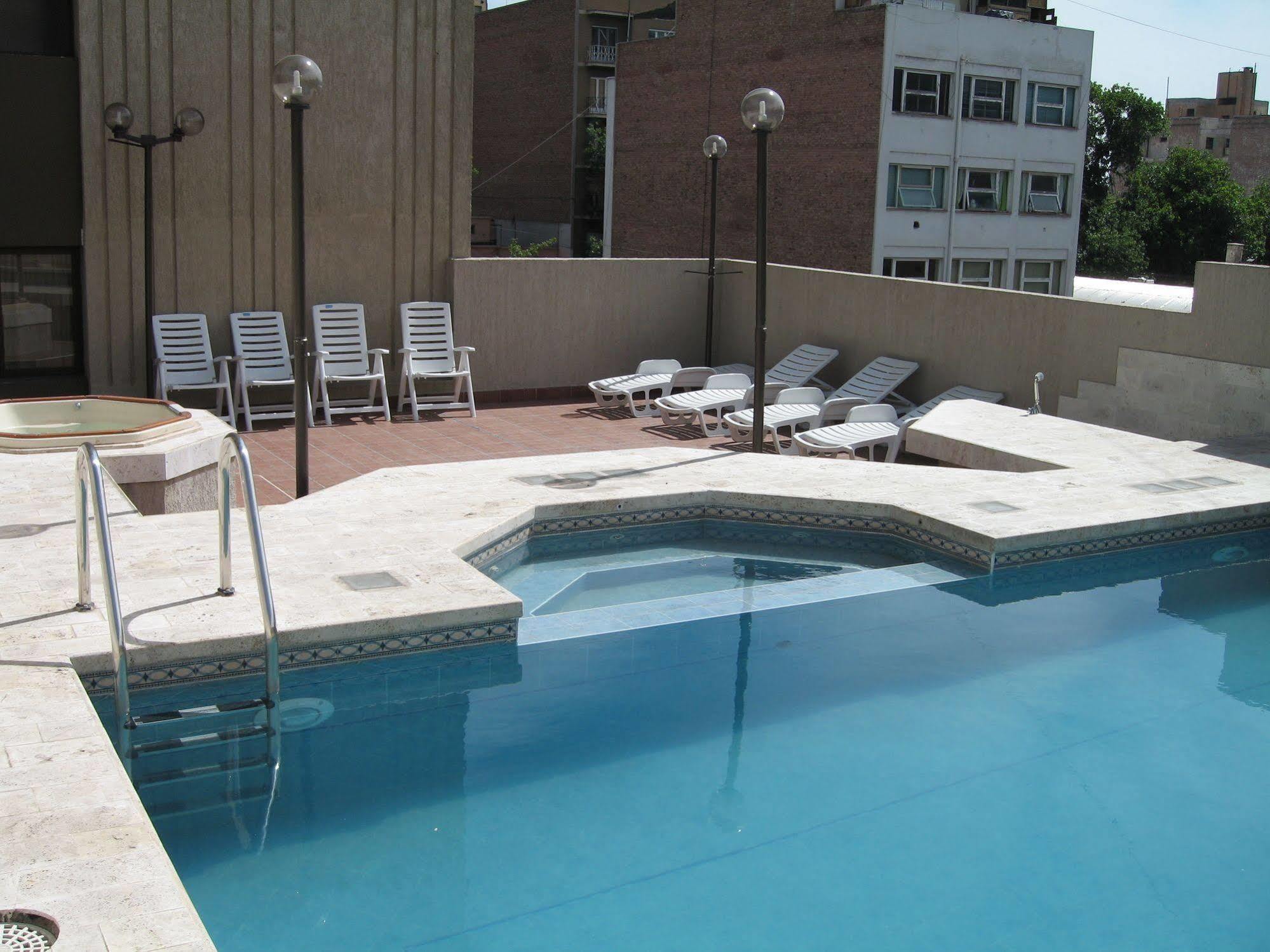 ميندوزا Altezza Apart Suites المظهر الخارجي الصورة